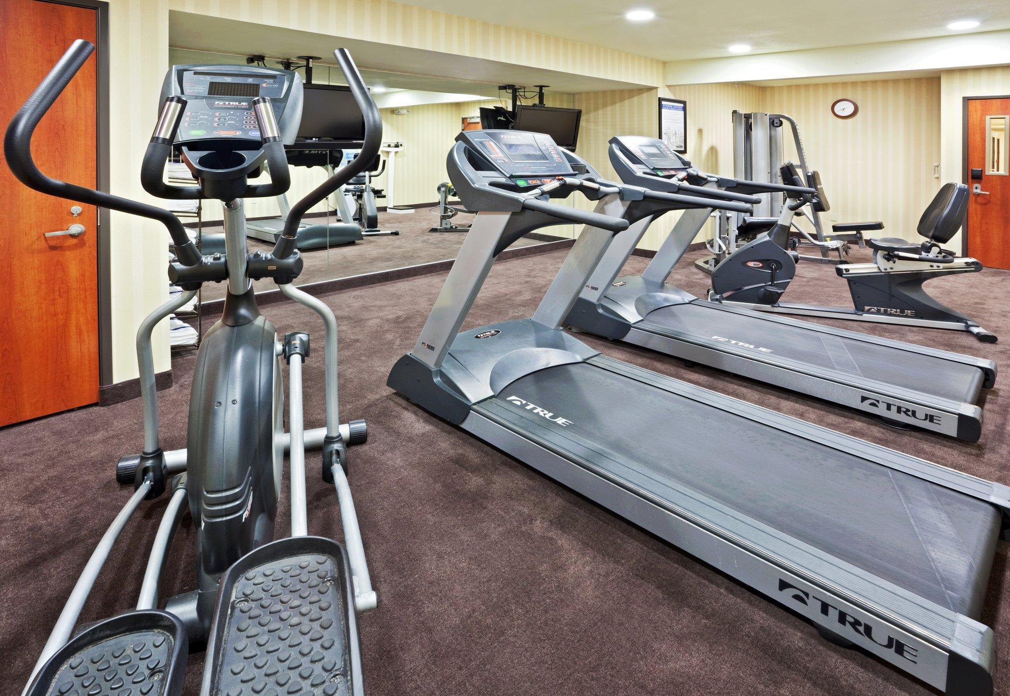 Hampton Inn & Suites Tigard Bagian luar foto