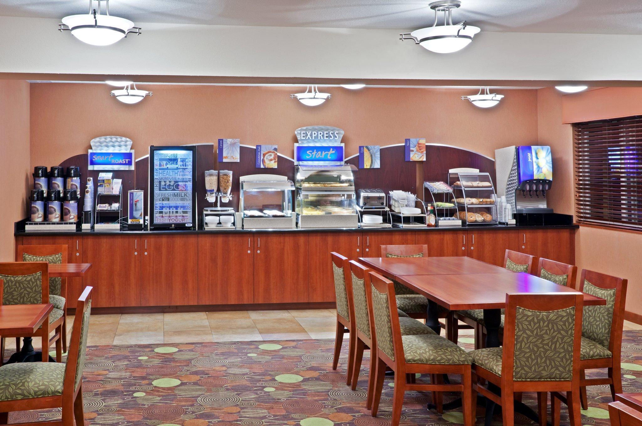 Hampton Inn & Suites Tigard Bagian luar foto
