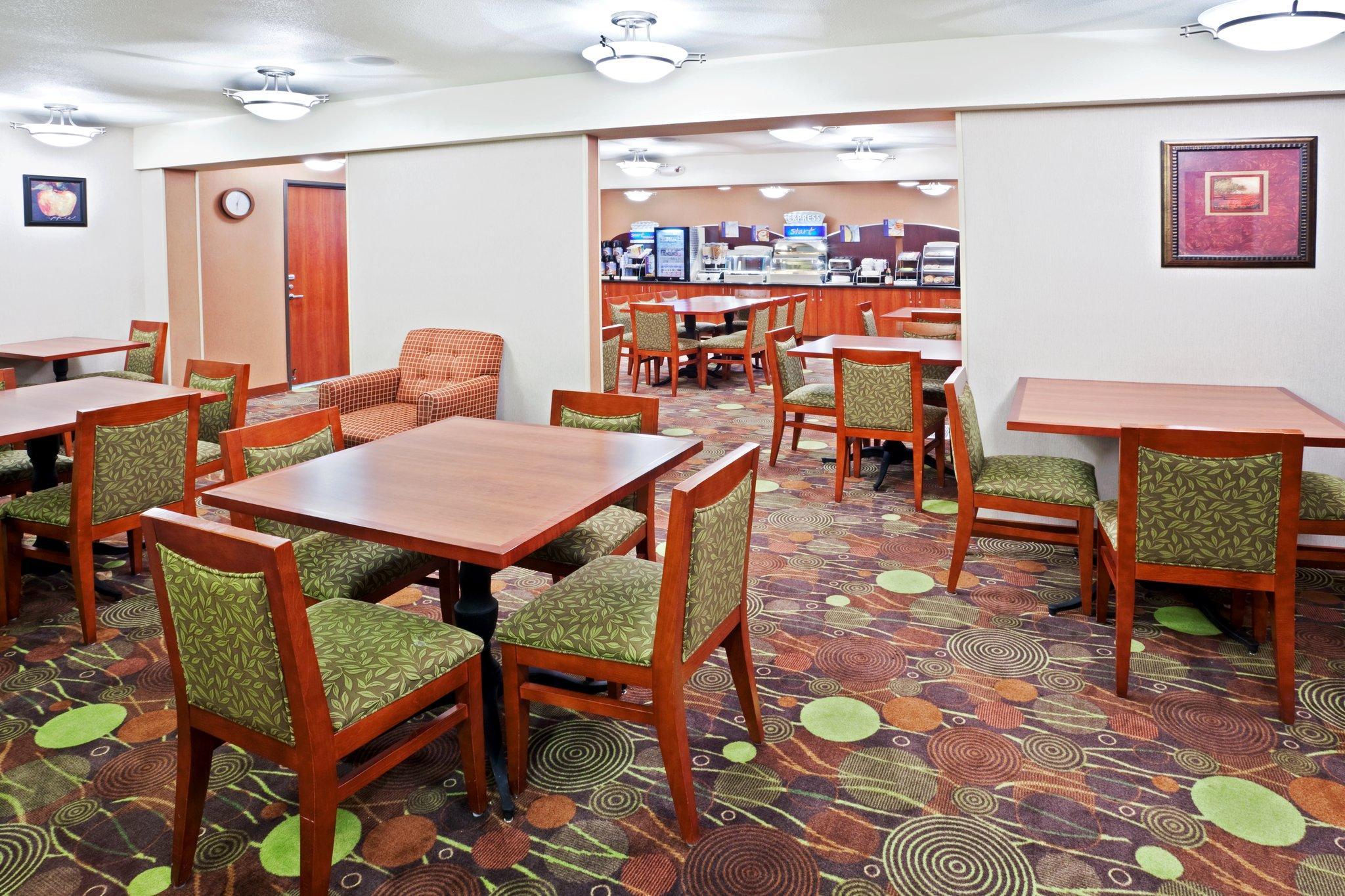 Hampton Inn & Suites Tigard Bagian luar foto