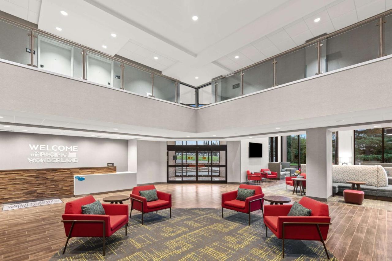 Hampton Inn & Suites Tigard Bagian luar foto