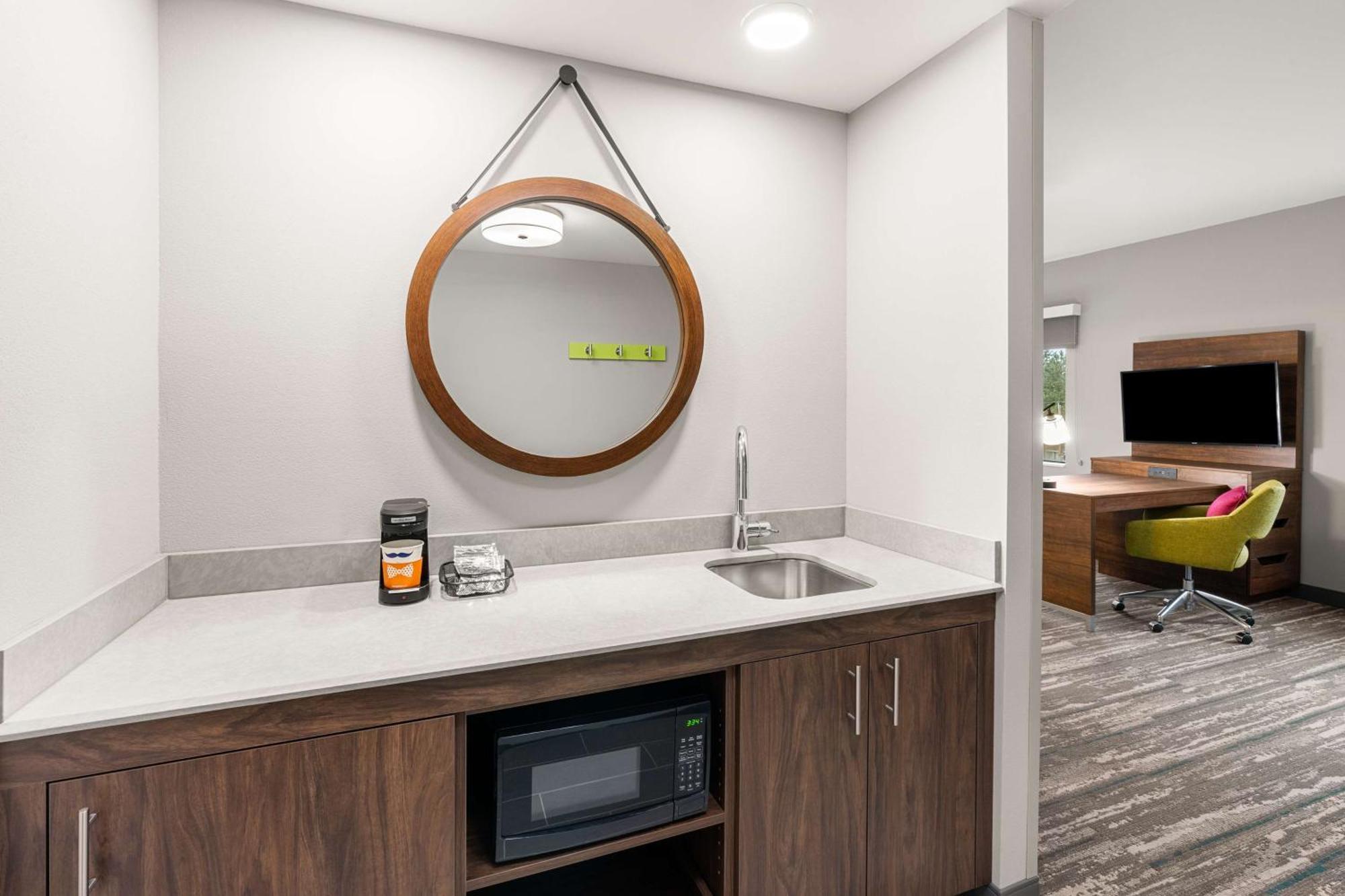 Hampton Inn & Suites Tigard Bagian luar foto